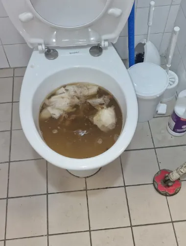 toilette-bouche-saint-martin-les-deboucheurs-reunis