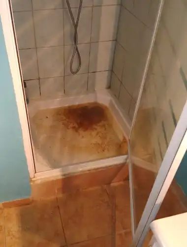 debouchage-istres-les-deboucheurs-reunis-douche